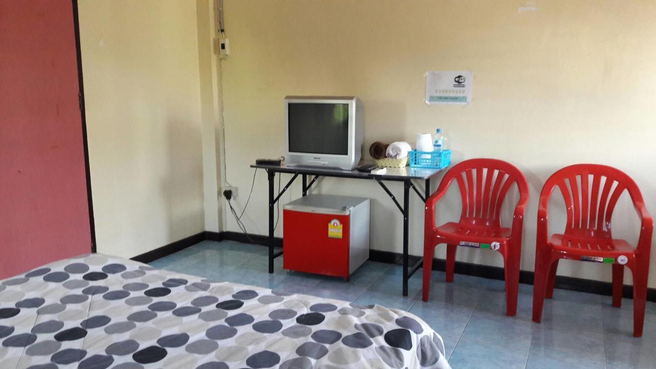 The Nine House Hostel Bangkok Bagian luar foto
